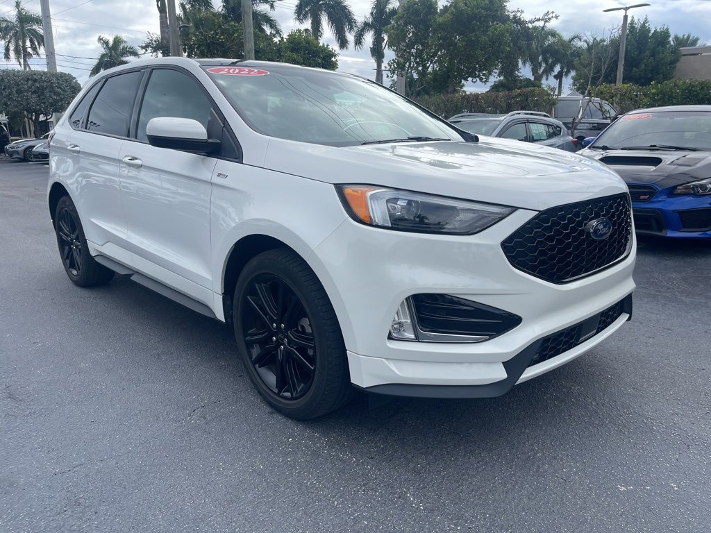 Used 2022 Ford Edge ST-Line w/ Class II Trailer Tow Package