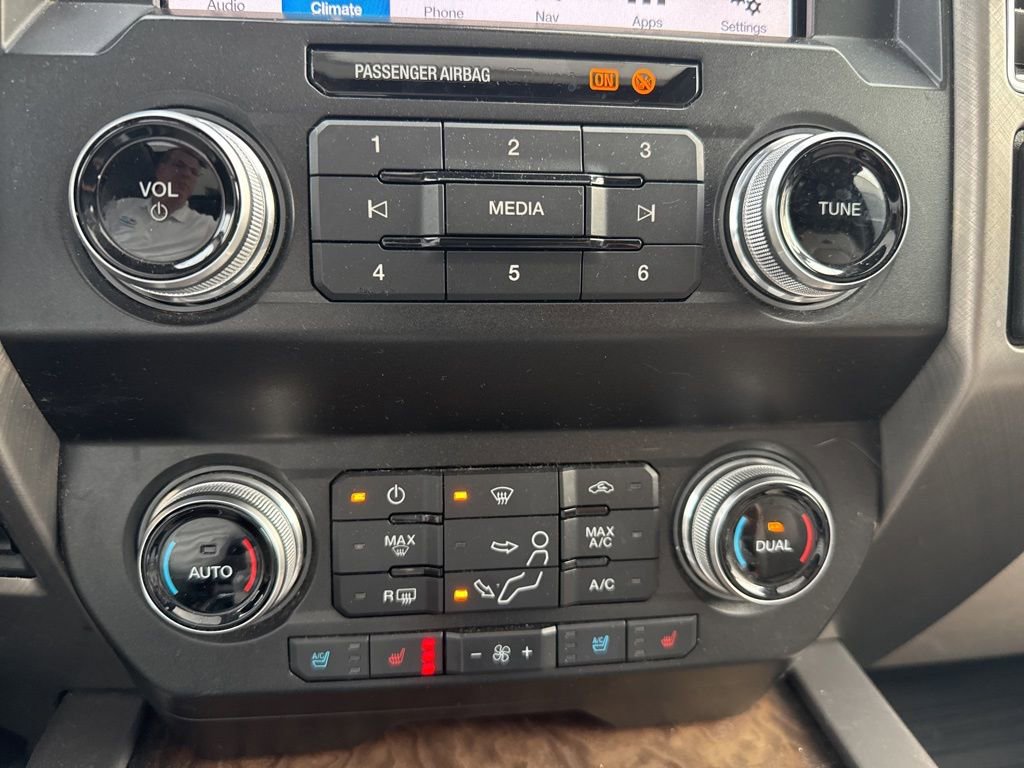 Used 2019 Ford F250 Limited image 10