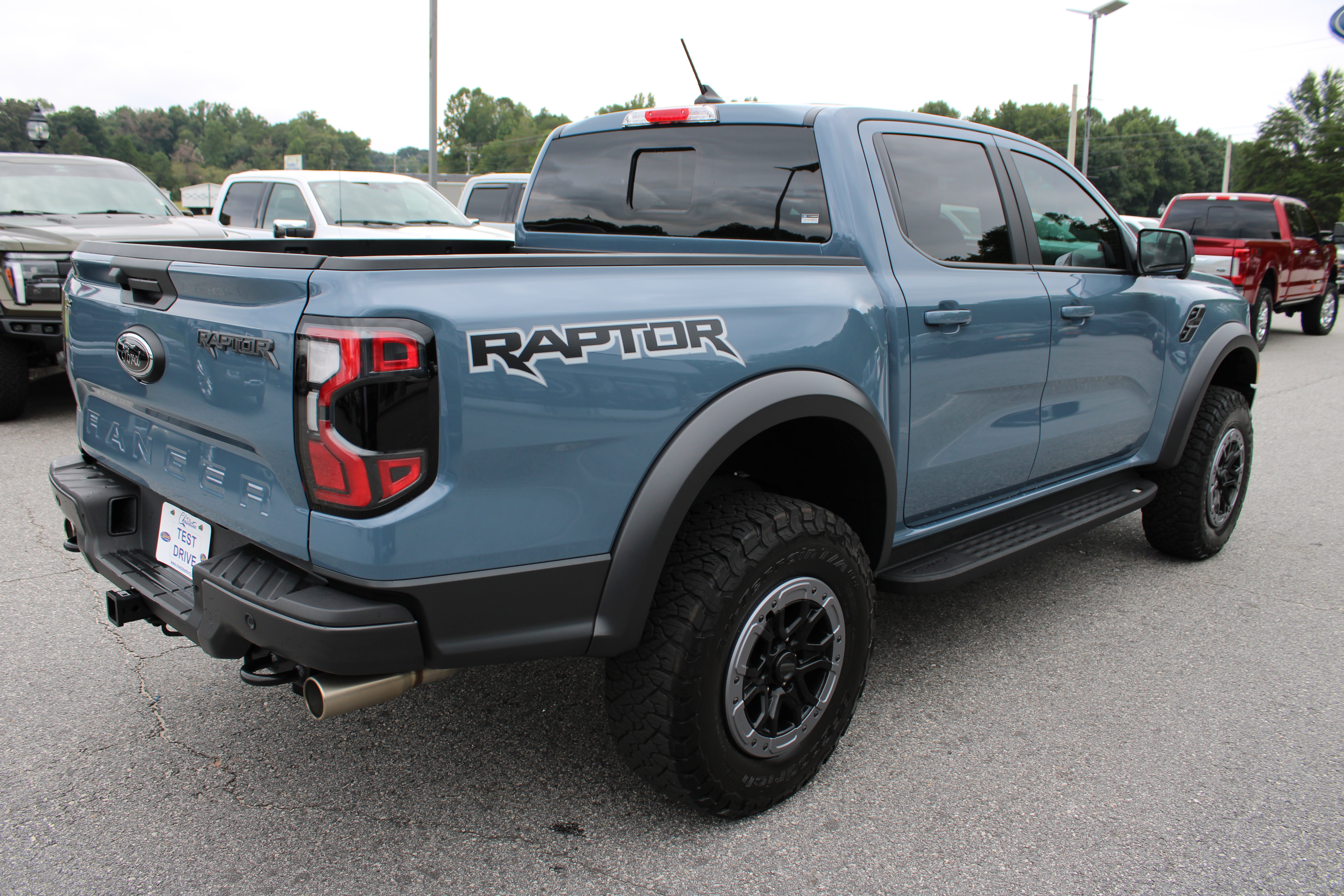 Used 2025 Ford Ranger Raptor AWD/4WD image 6