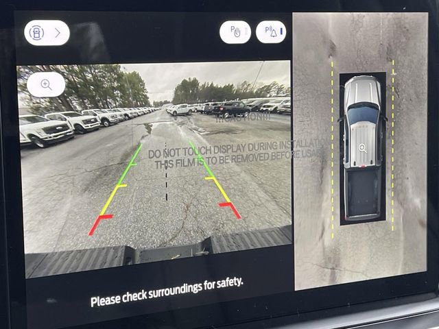 New 2026 Ford F250 Lariat w/ Black Appearance Package image 8