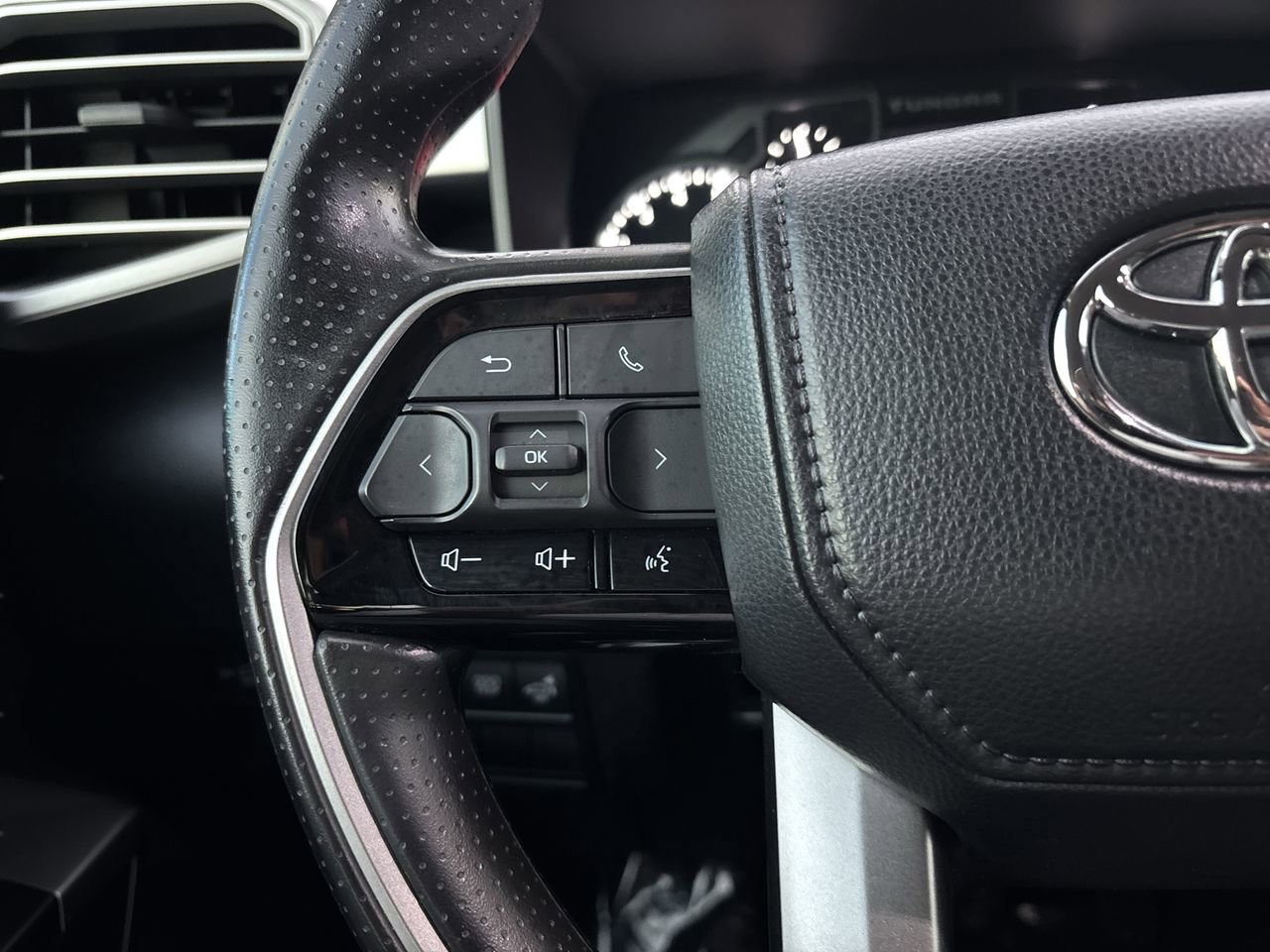 Used 2023 Toyota Tundra SR5 image 18