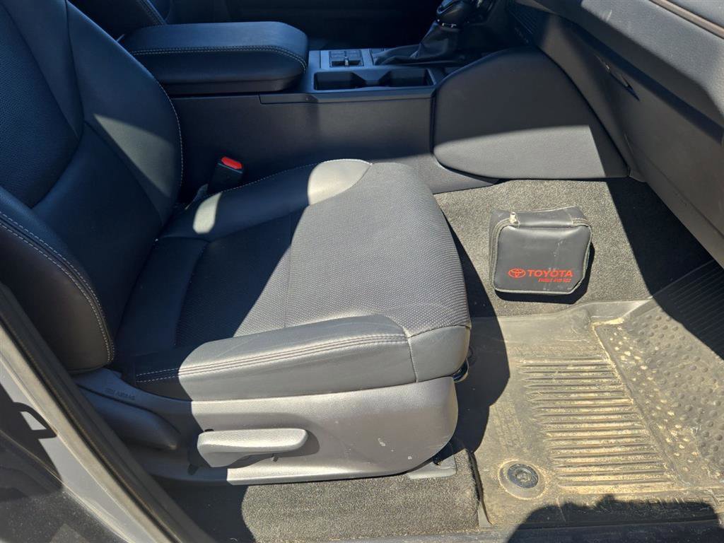 Used 2024 Toyota Land Cruiser image 22