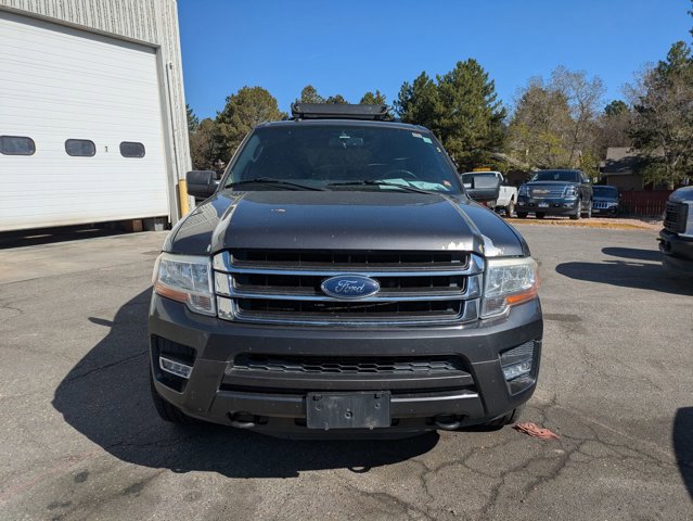 Used 2017 Ford Expedition XLT AWD/4WD image 2