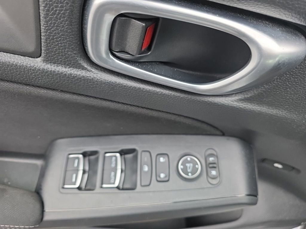 Certified 2024 Honda Civic Sport image 12