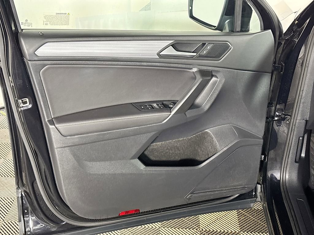 Certified 2023 Volkswagen Tiguan S image 11