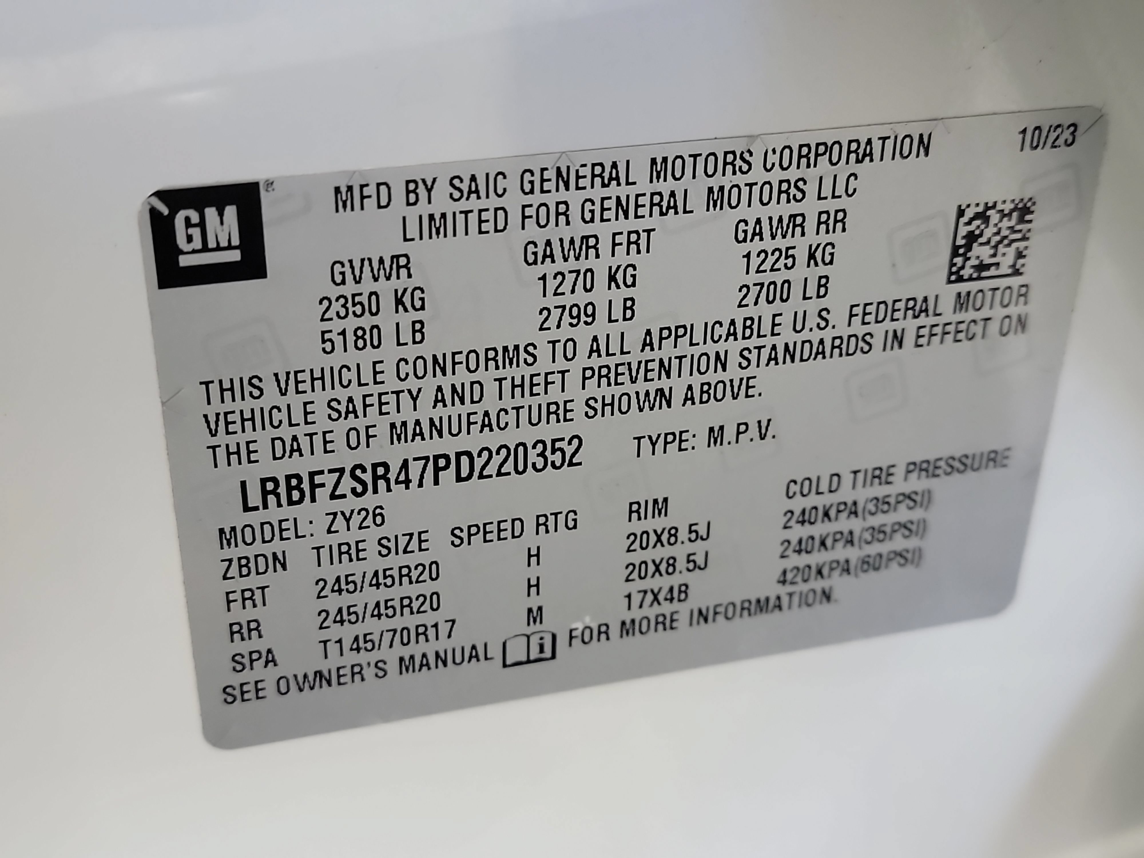 Used 2023 Buick Envision Avenir AWD/4WD image 33