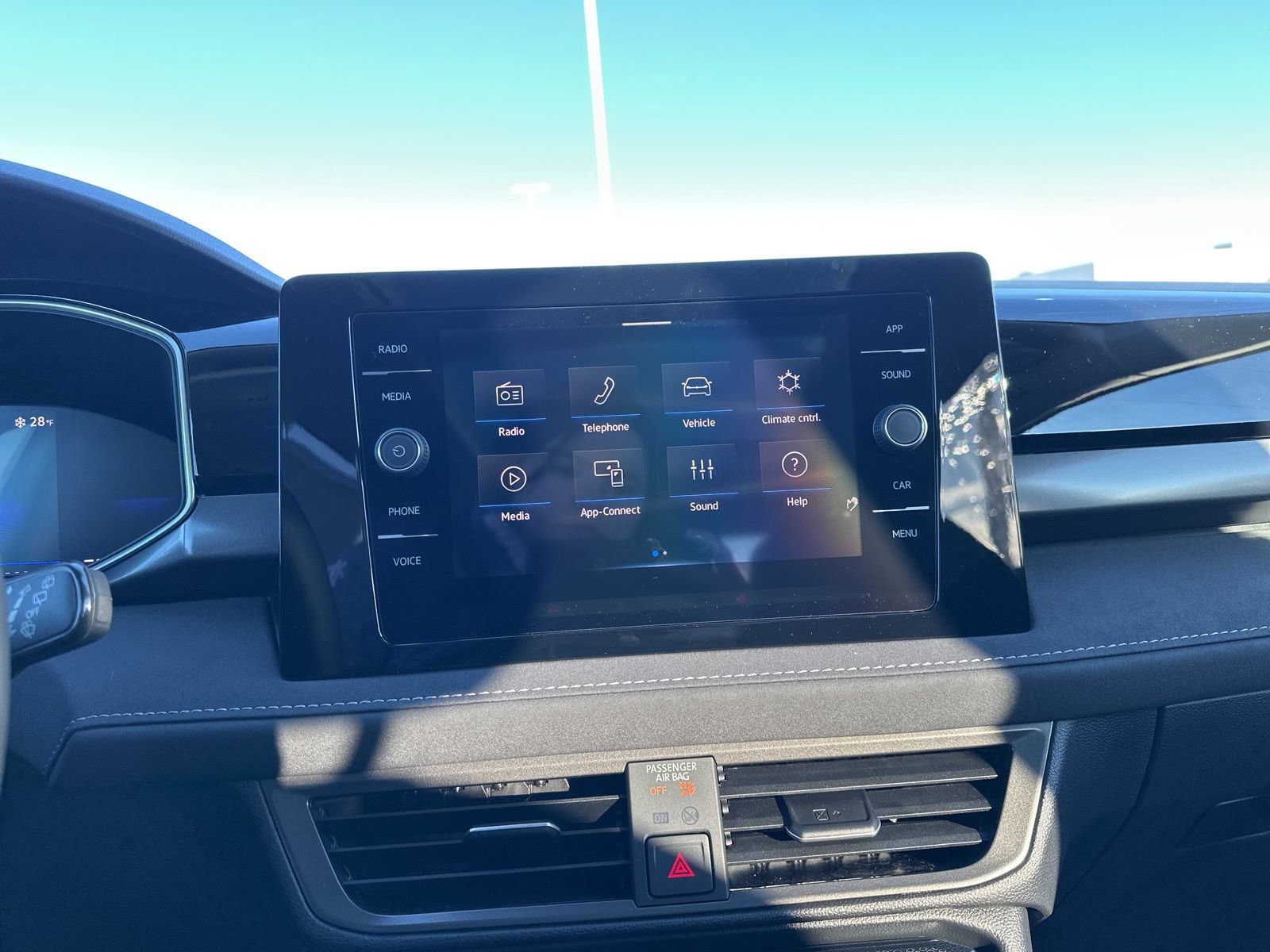 New 2026 Volkswagen Taos SE image 51