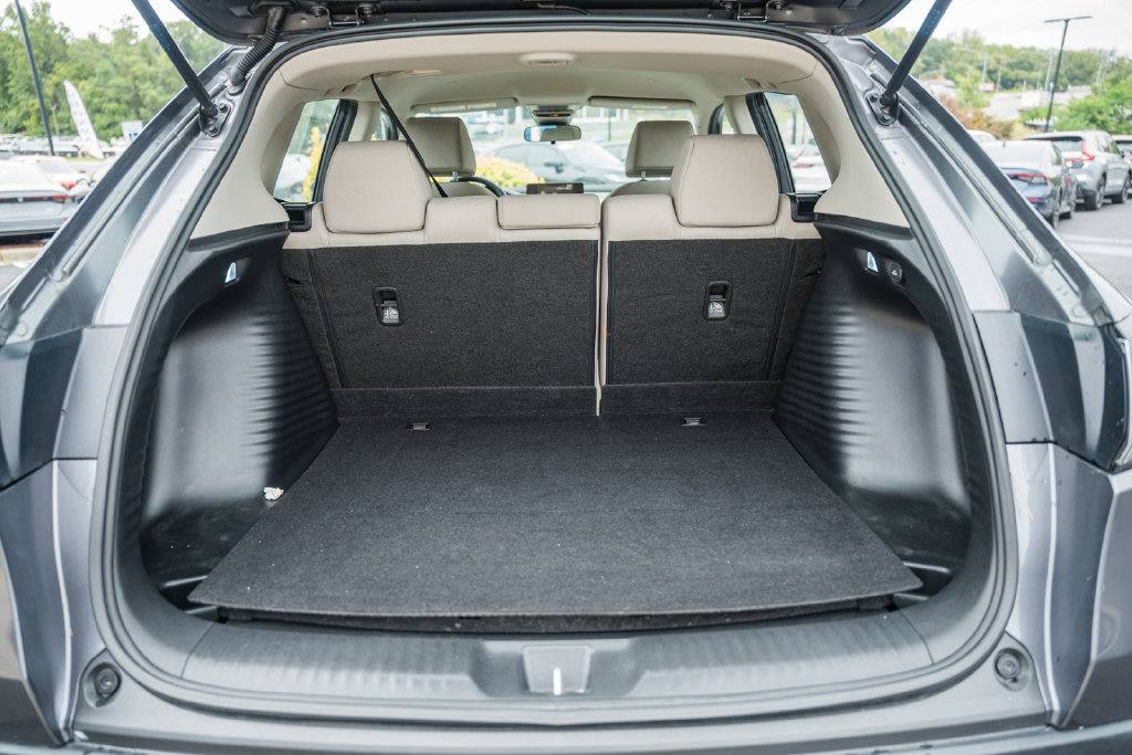 Used 2024 Honda HR-V LX image 9