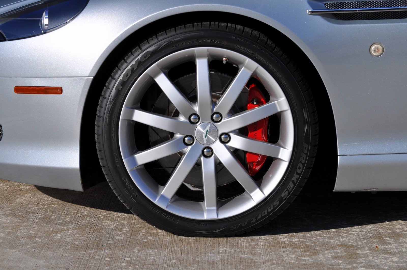 Used 2006 Aston Martin DB9 Coupe image 7