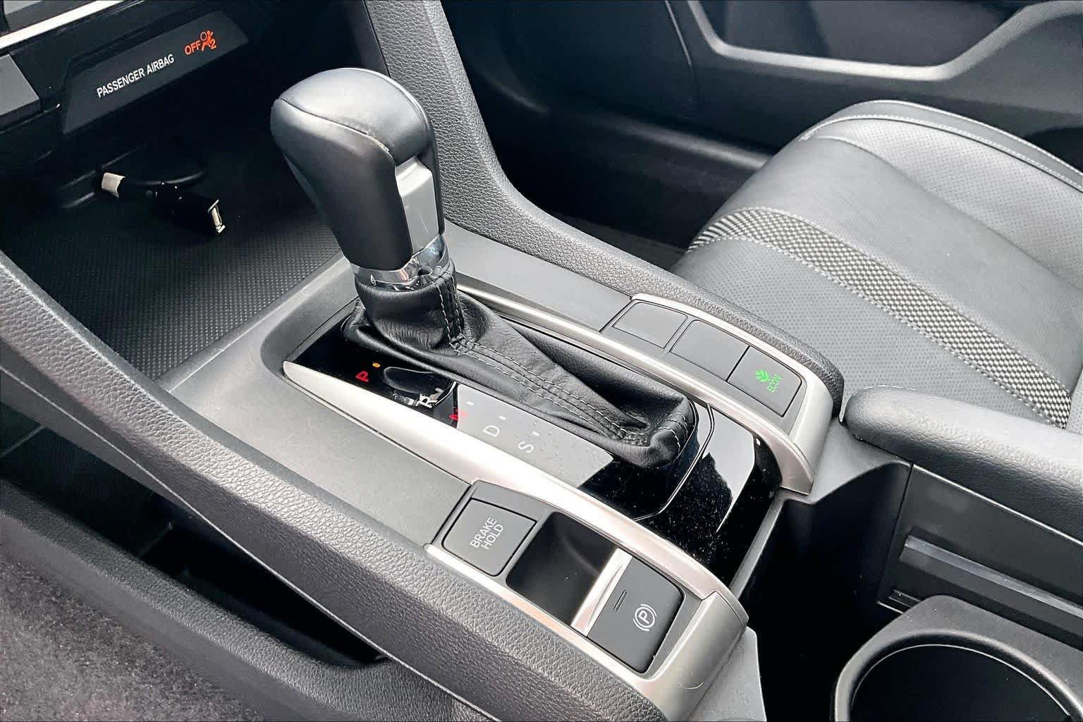 Used 2020 Honda Civic Touring image 17