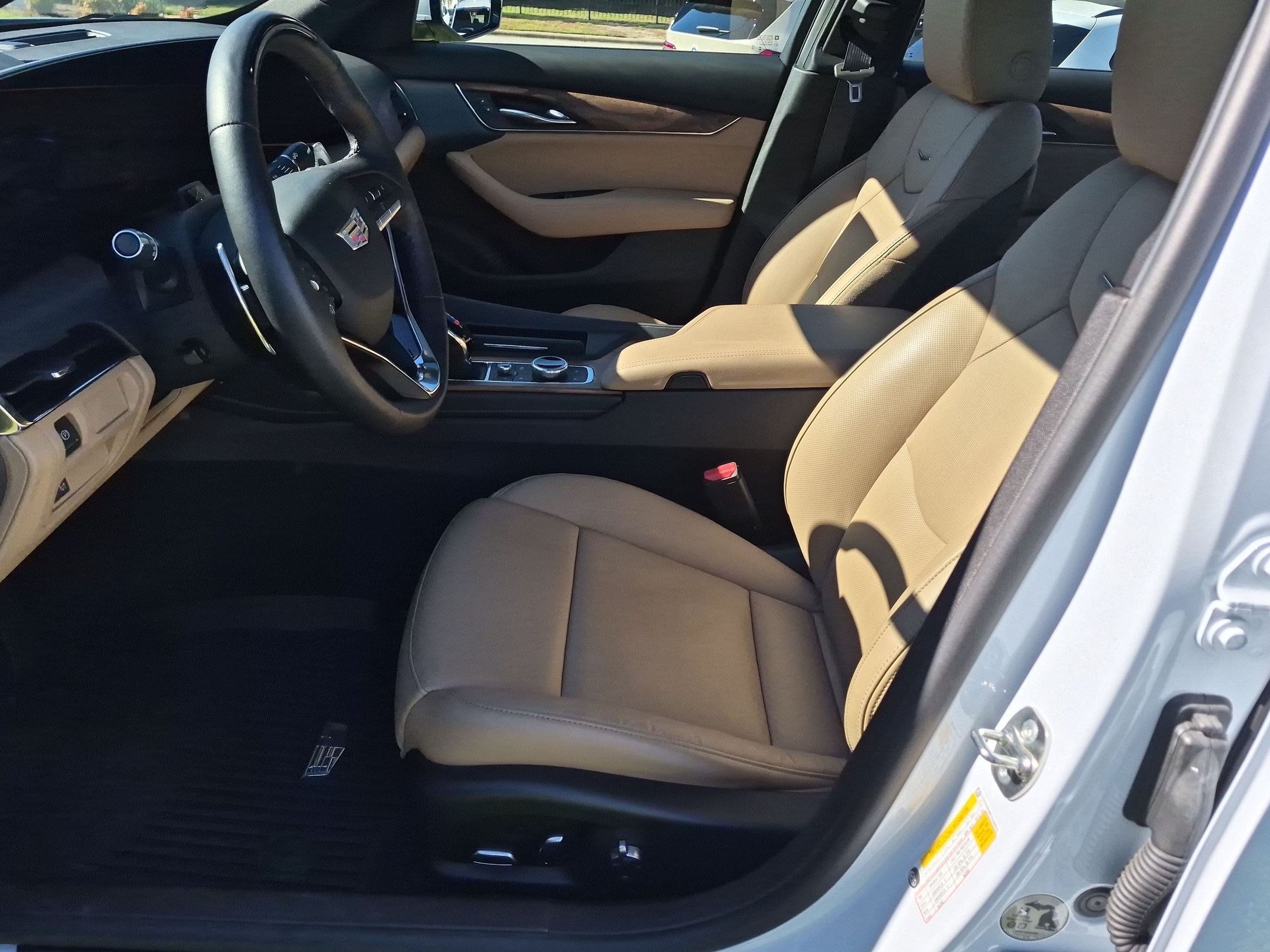 Used 2026 Cadillac CT5 Premium Luxury RWD image 16