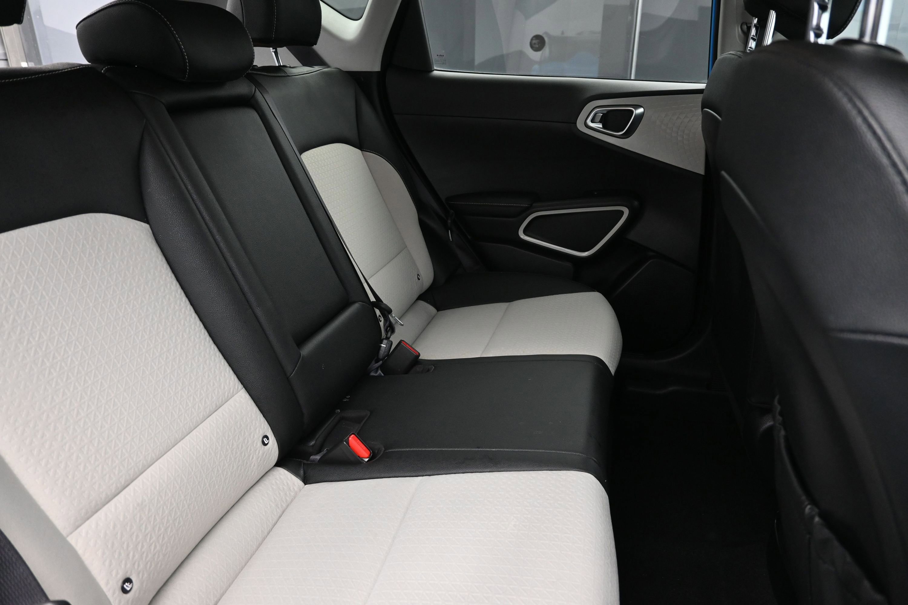 Used 2024 Kia Soul GT-Line FWD image 25