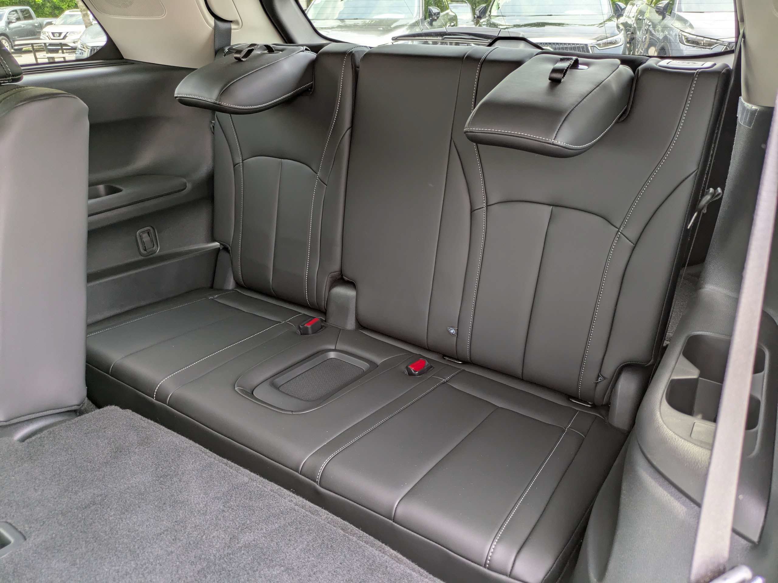 Used 2026 INFINITI QX60 Pure w/ Cargo Package FWD image 15