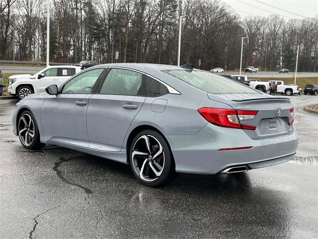 Used 2022 Honda Accord Sport image 3