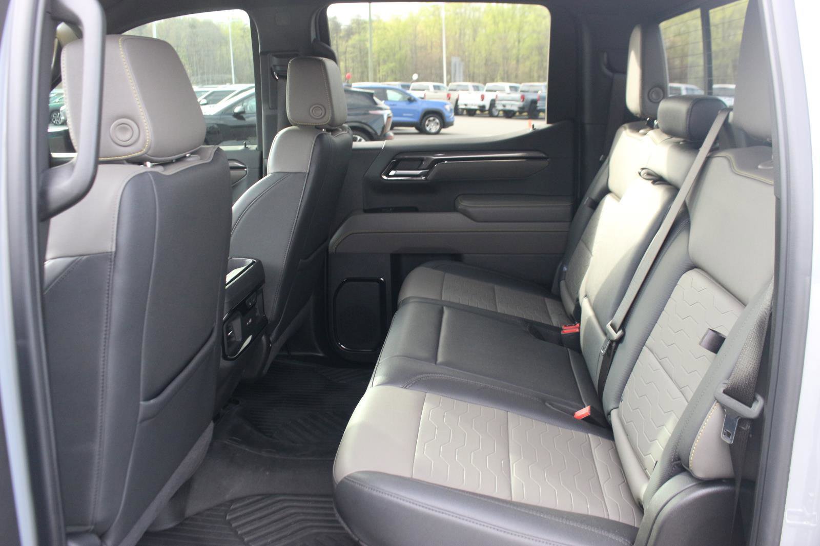 Used 2024 Chevrolet Silverado 1500 ZR2 w/ ZR2 Bison Edition image 36