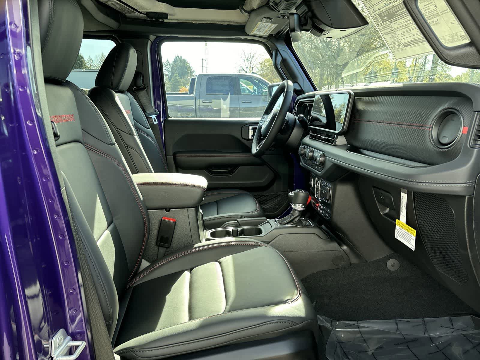 New 2026 Jeep Wrangler Unlimited Rubicon AWD/4WD image 5