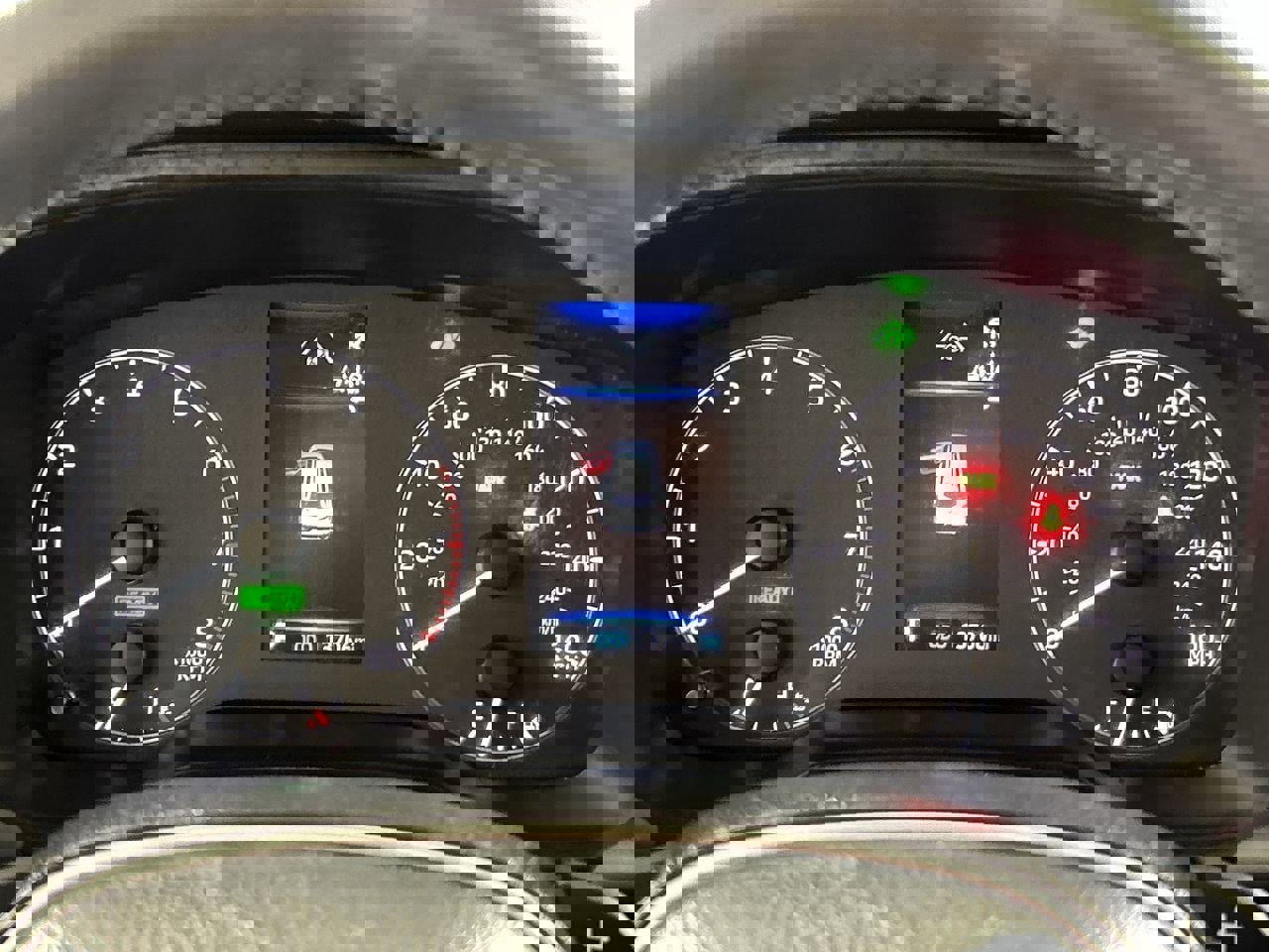 Used 2024 Toyota Corolla Cross SE w/ Moonroof Package image 14