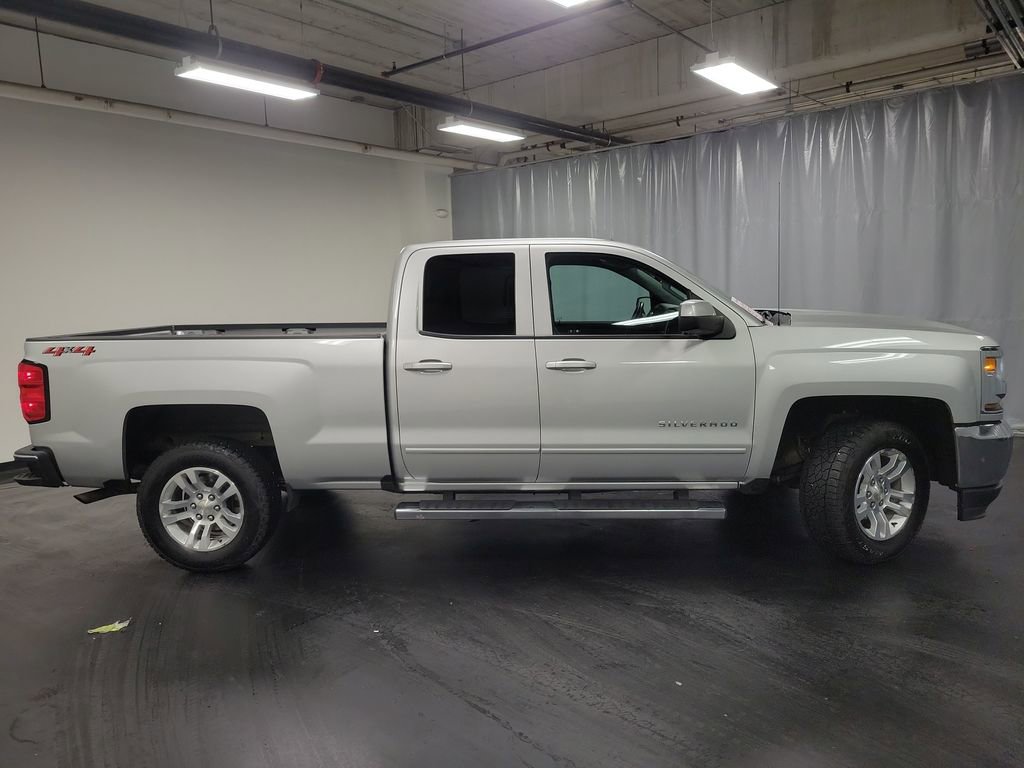 Used 2019 Chevrolet Silverado 1500 LT w/ All Star Edition image 10