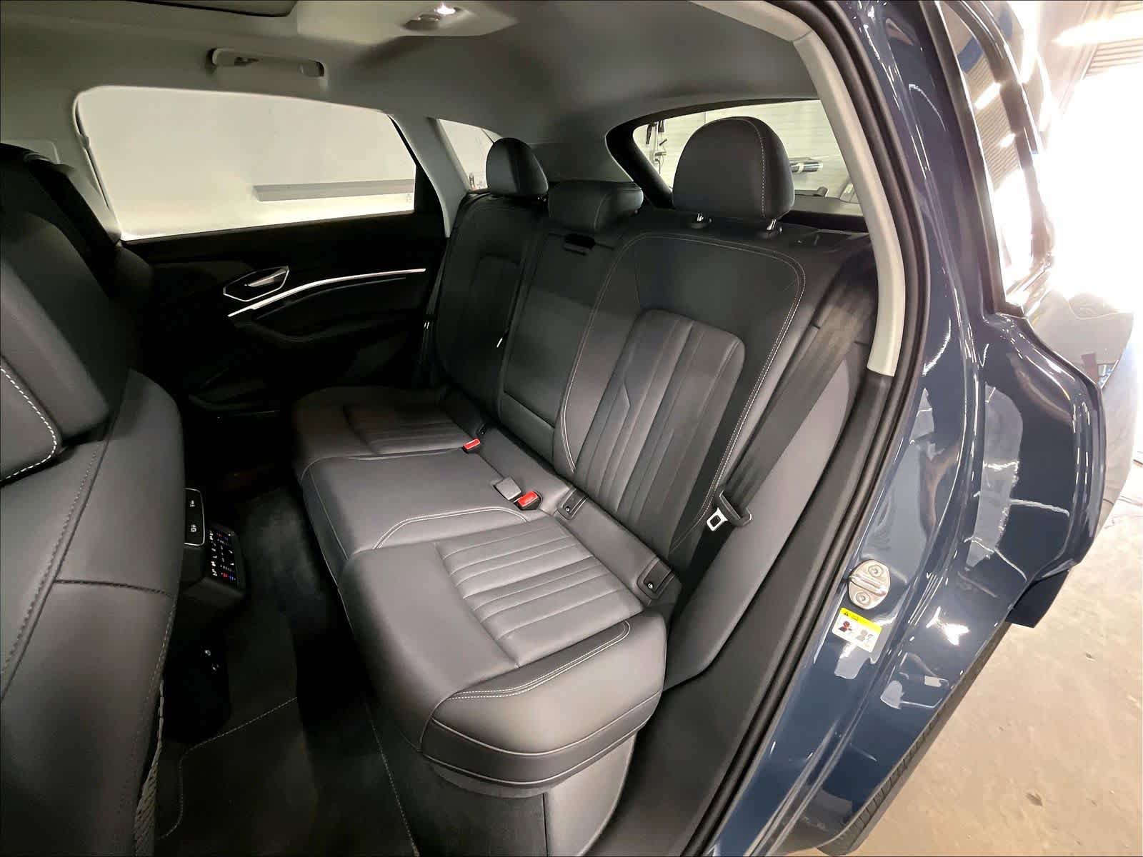 Certified 2024 Audi Q8 e-tron Premium Plus AWD/4WD image 26