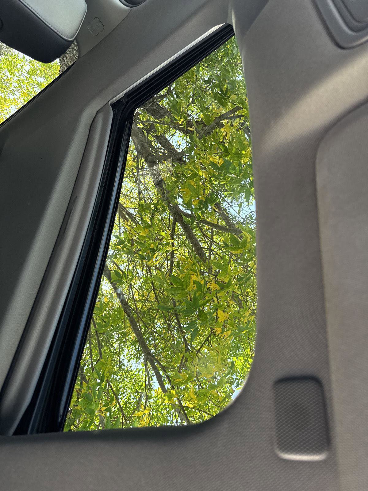 Used 2021 GMC Sierra 1500 SLT w/ SLT Premium Package image 17