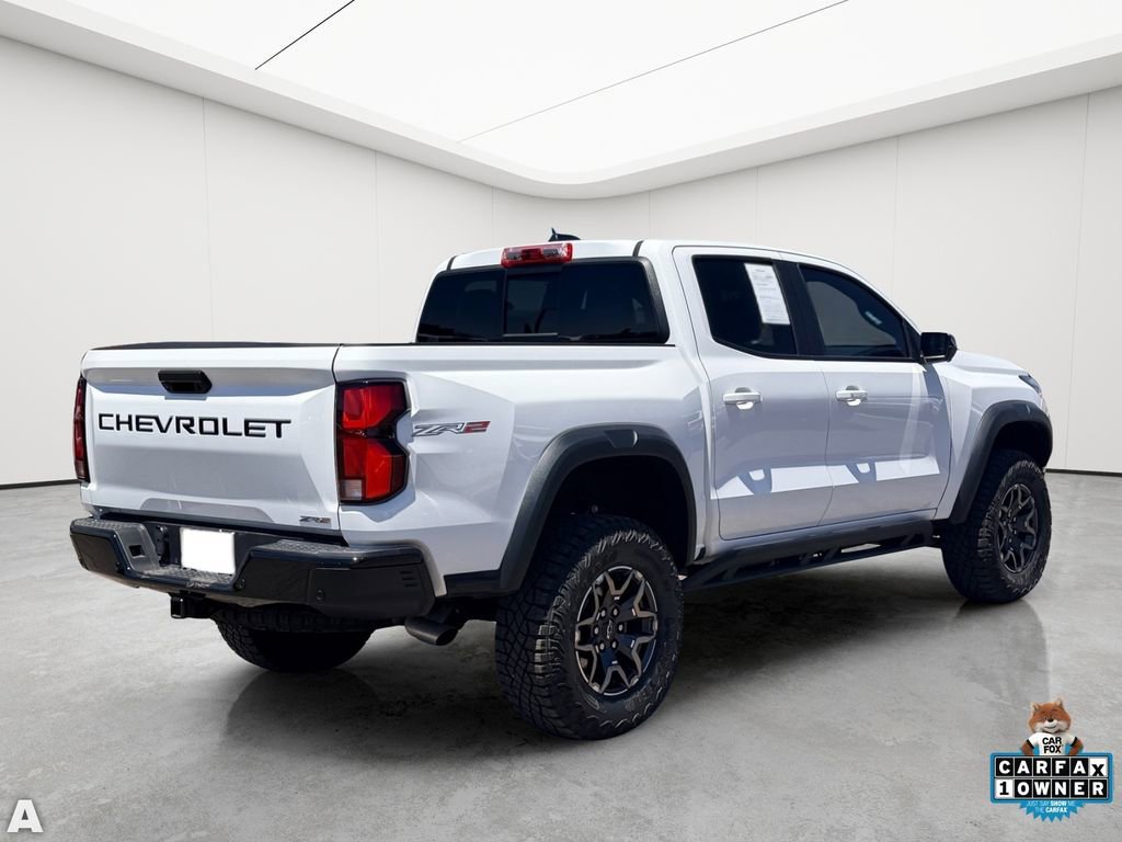 Used 2025 Chevrolet Colorado ZR2 w/ Technology Package AWD/4WD image 6