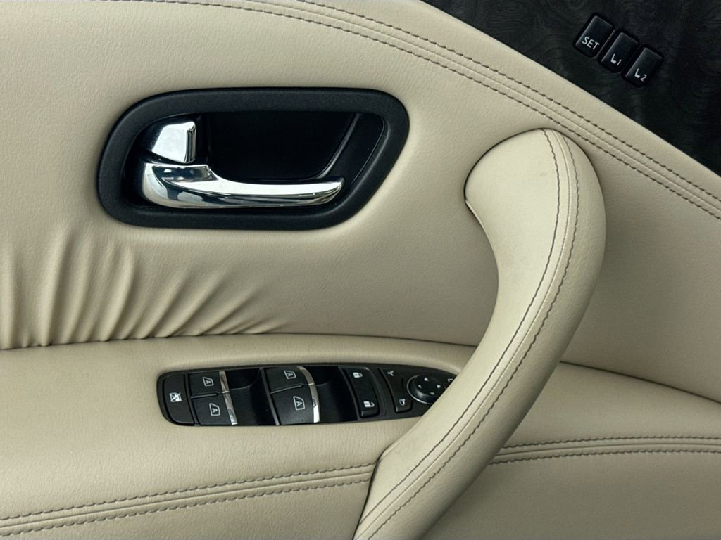 Used 2023 Nissan Armada Platinum w/ Captain's Chairs Package RWD image 16