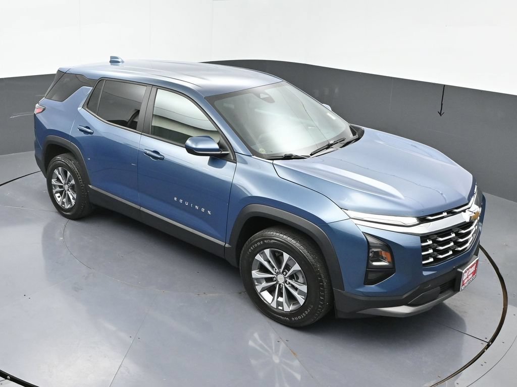 Used 2025 Chevrolet Equinox LT FWD image 36