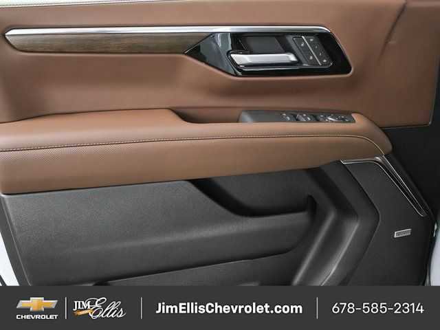 New 2026 Chevrolet Tahoe High Country w/ Sun And Tow Package image 4