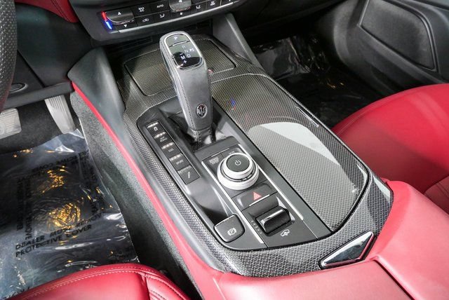 Certified 2023 Maserati Levante GT AWD/4WD image 18