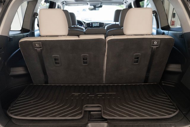Used 2019 Honda Pilot Touring image 14
