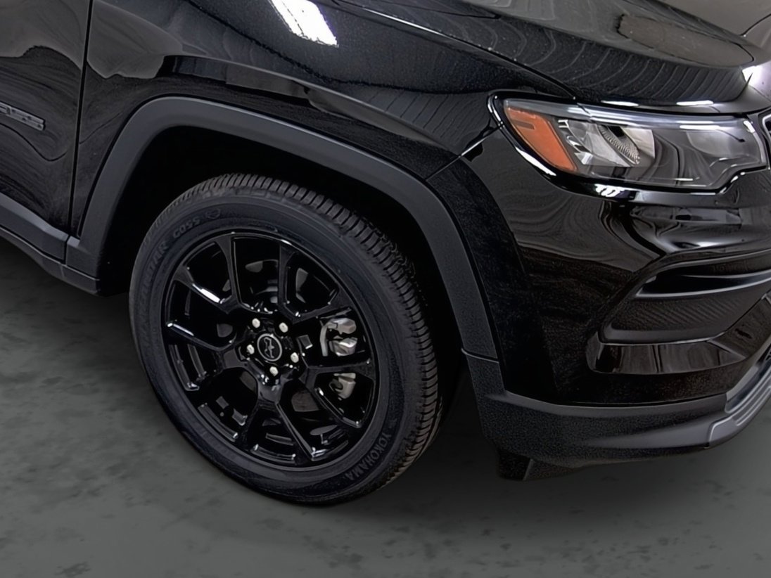 New 2026 Jeep Compass Latitude w/ Quick Order Package 29K image 14