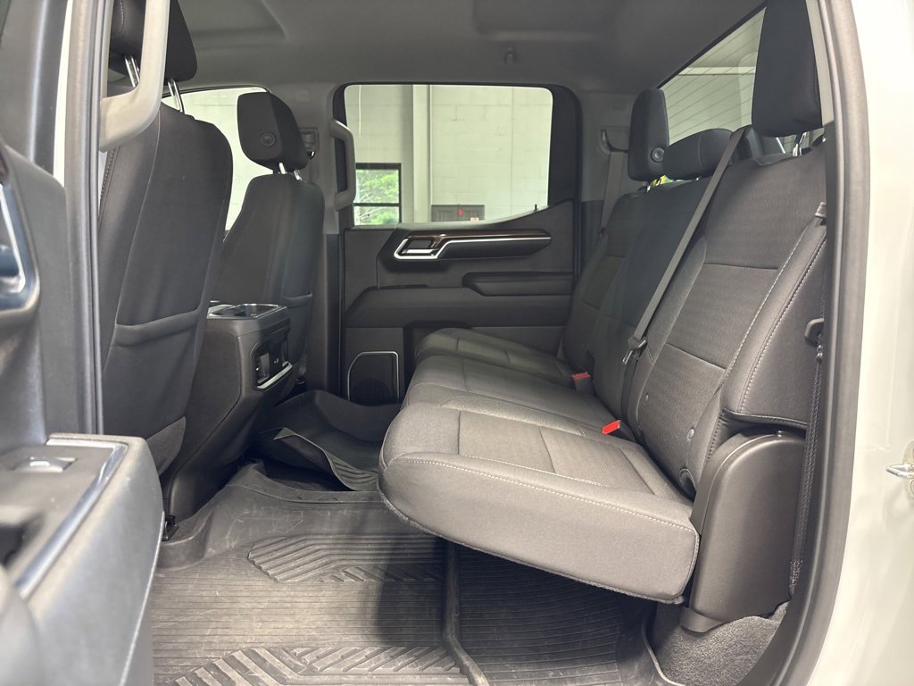 Used 2024 Chevrolet Silverado 1500 RST w/ Z71 Off-Road Package image 16