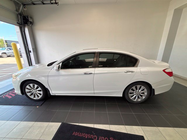 Used 2014 Honda Accord EX image 1