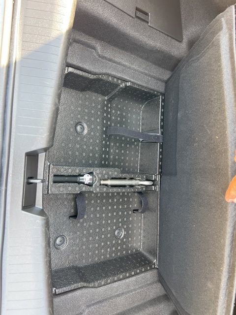 Used 2025 Cadillac CT4 Luxury image 18