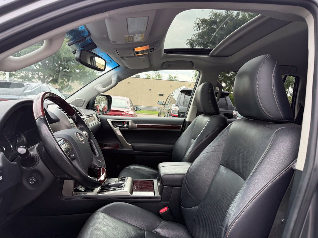 Used 2018 Lexus GX 460 Premium AWD/4WD image 5