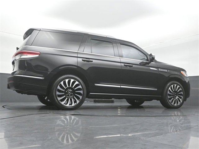 Used 2022 Lincoln Navigator Black Label image 41
