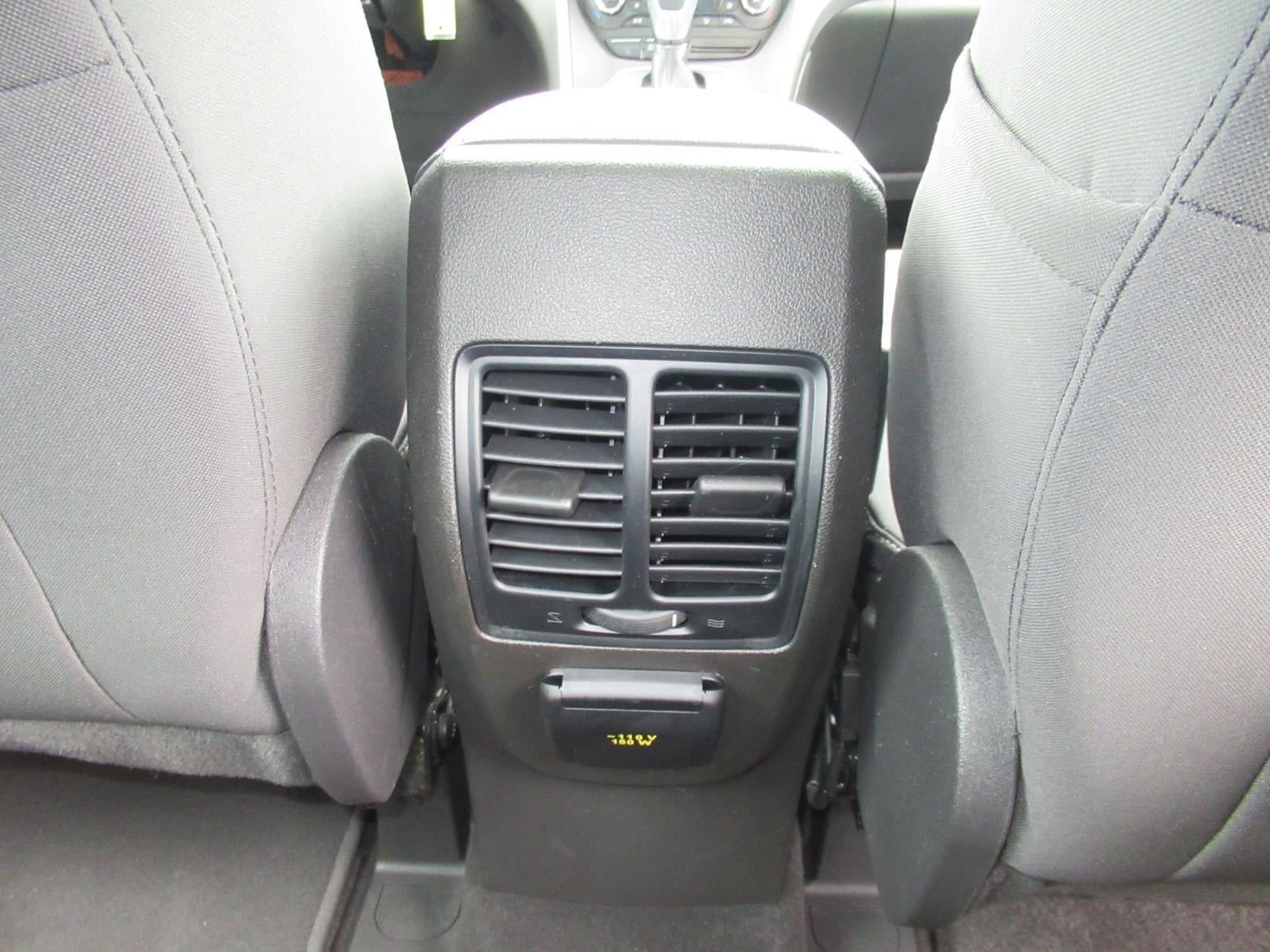 Used 2016 Ford C-MAX SE FWD image 31