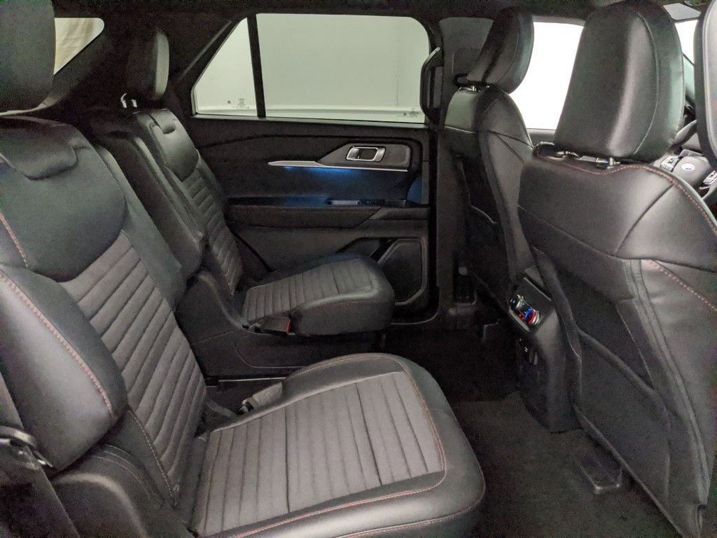 New 2025 Ford Explorer ST-Line w/ Premium Package image 26