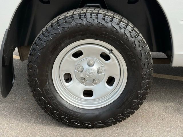 Used 2014 RAM 1500 Tradesman AWD/4WD image 5