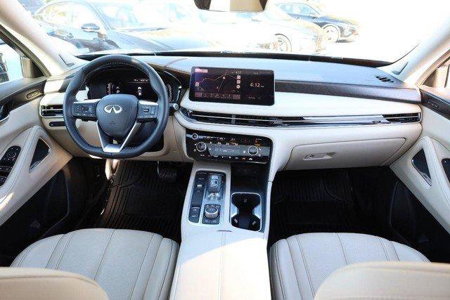 Used 2025 INFINITI QX60 Sensory AWD/4WD image 26