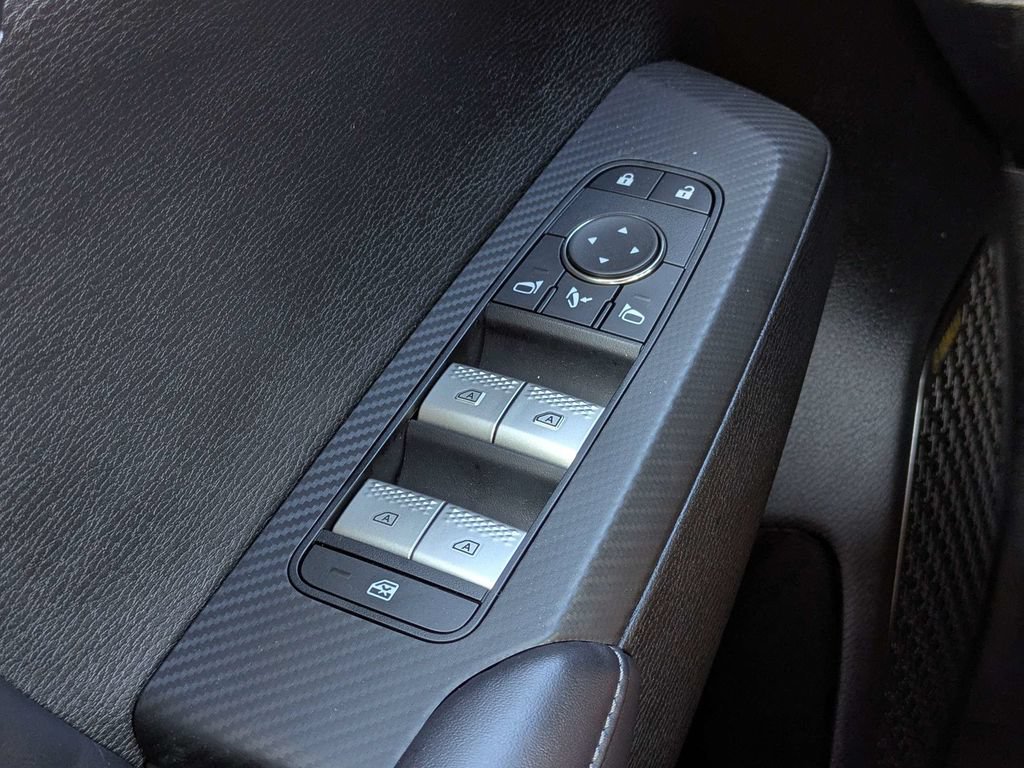 Used 2026 Mitsubishi Outlander SE FWD image 26