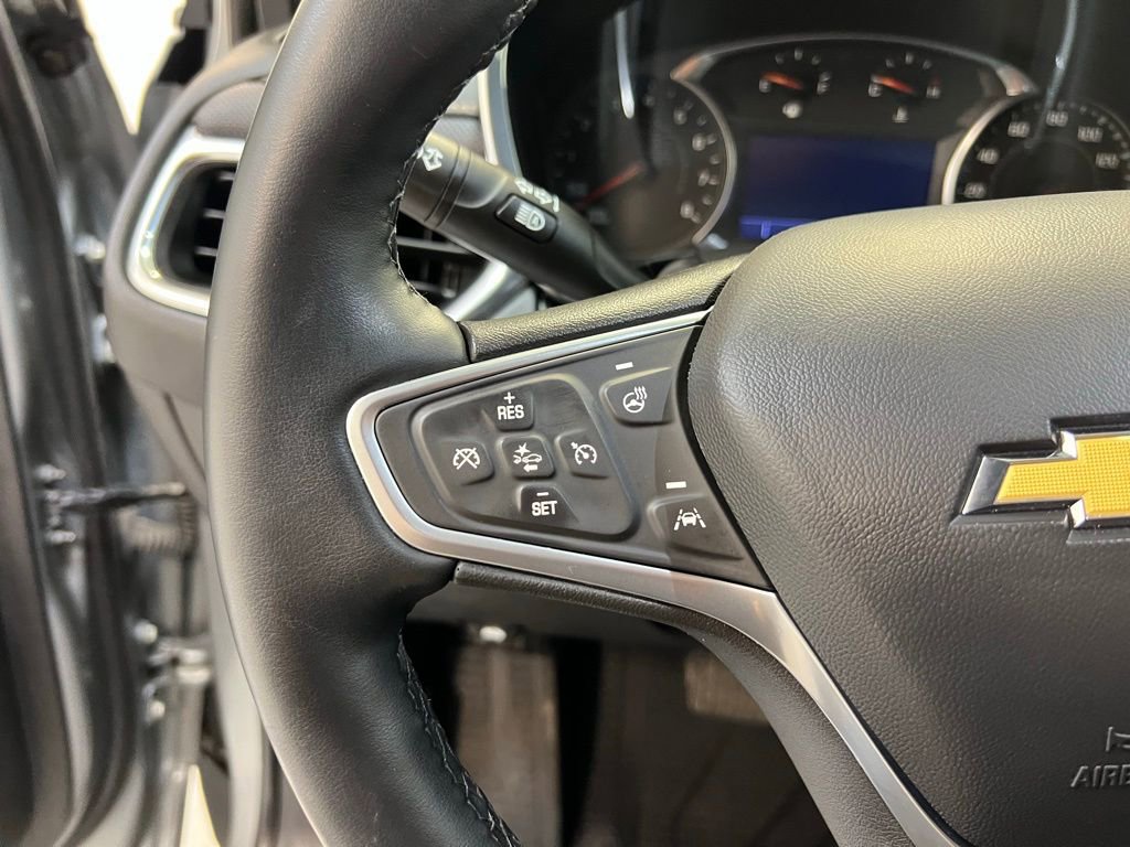 Used 2023 Chevrolet Equinox Premier image 19