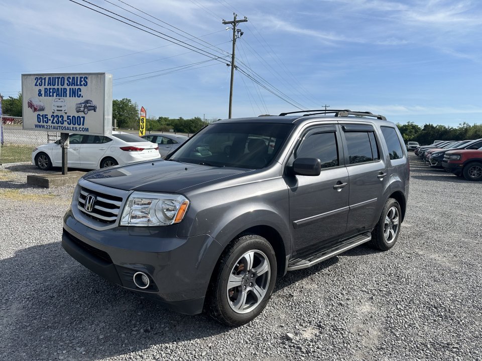 Used 2015 Honda Pilot SE image 1