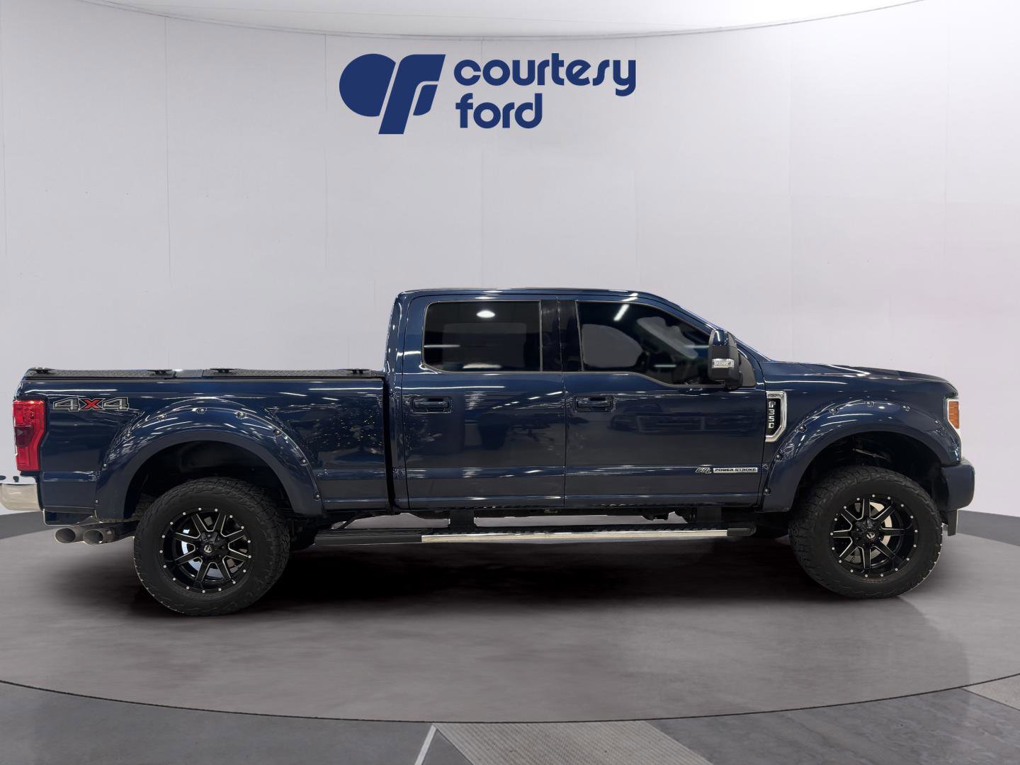 Used 2017 Ford F350 Lariat w/ Lariat Ultimate Package image 8