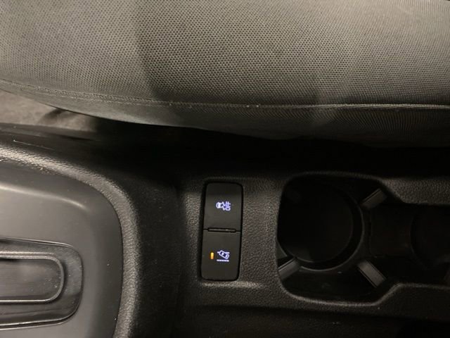 Used 2020 Chevrolet Sonic LT image 23