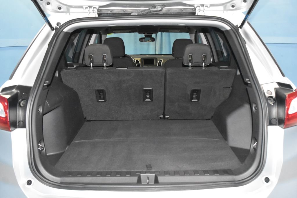 Used 2020 Chevrolet Equinox LT image 32