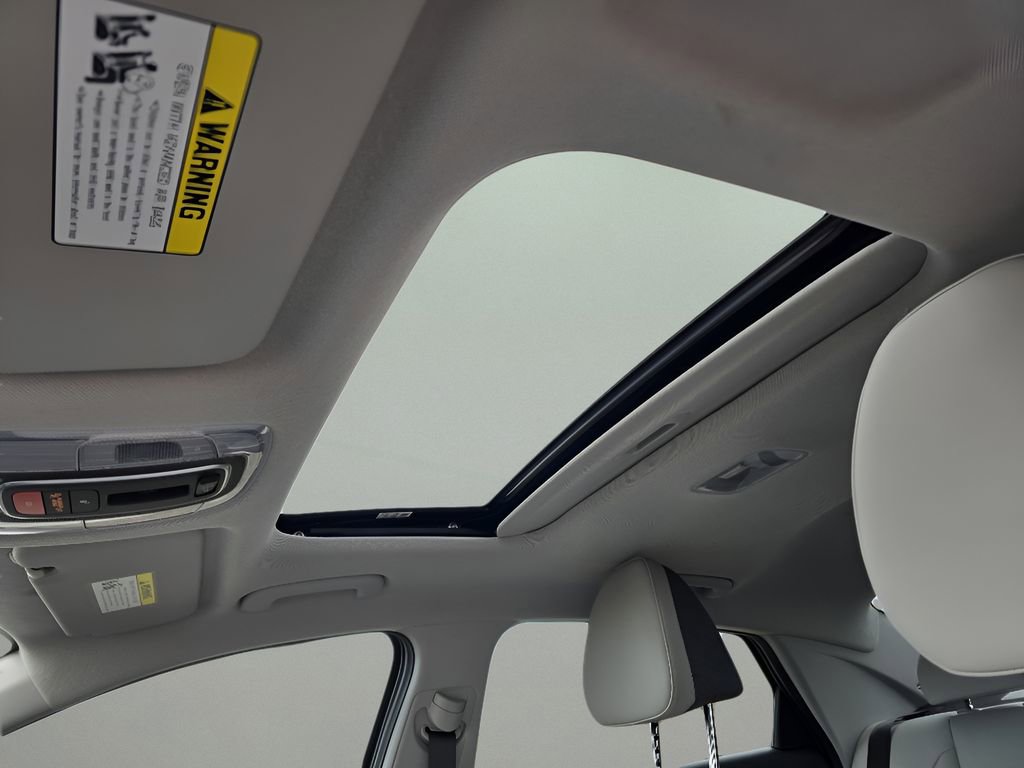 New 2026 Hyundai Elantra Limited FWD image 25