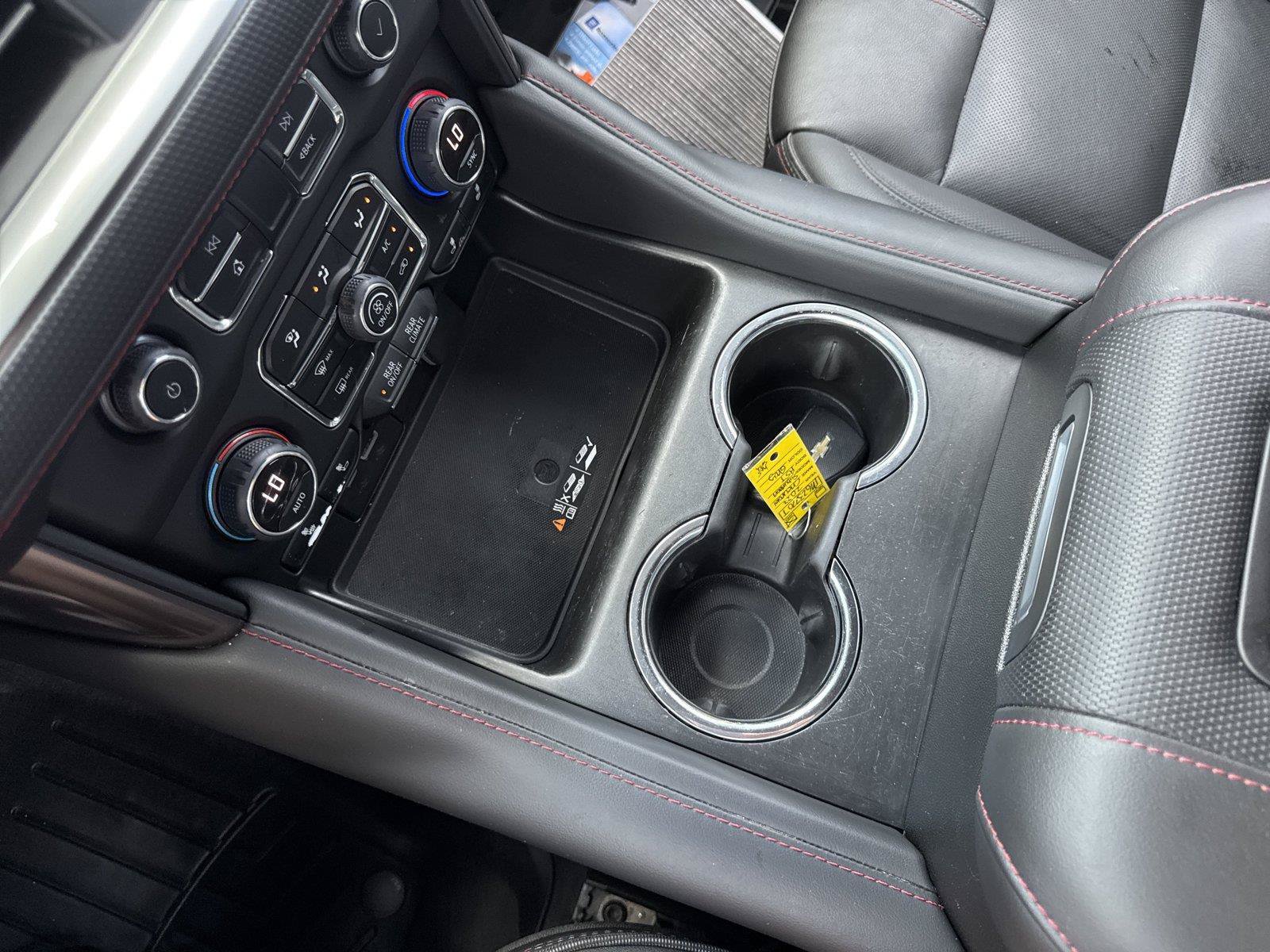 Used 2022 Chevrolet Suburban RST w/ Luxury Package AWD/4WD image 29