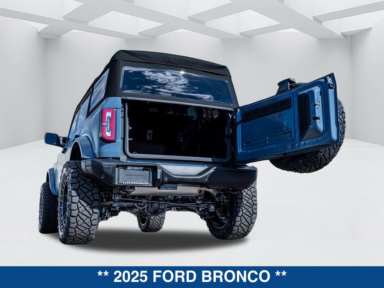 Used 2025 Ford Bronco Badlands AWD/4WD image 30