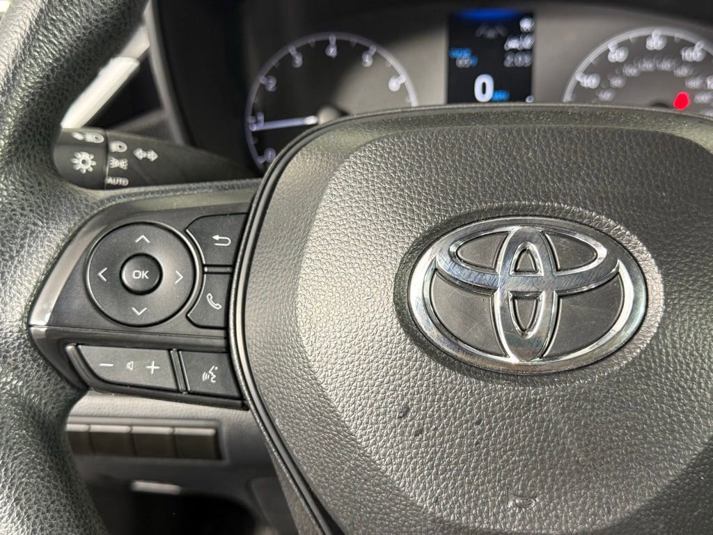 Used 2024 Toyota Corolla LE FWD image 29